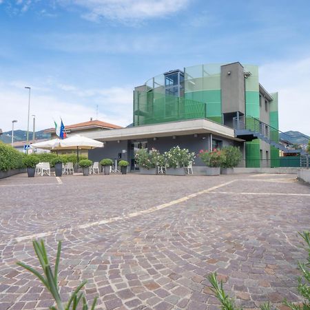 San Valentino Hotel Villa di Serio Exterior foto